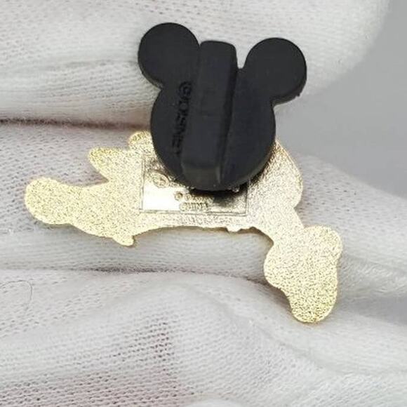 Disney Catalog Evil Weasel LE 1500 Pin RARE Hard to Find - Picture 3 of 6